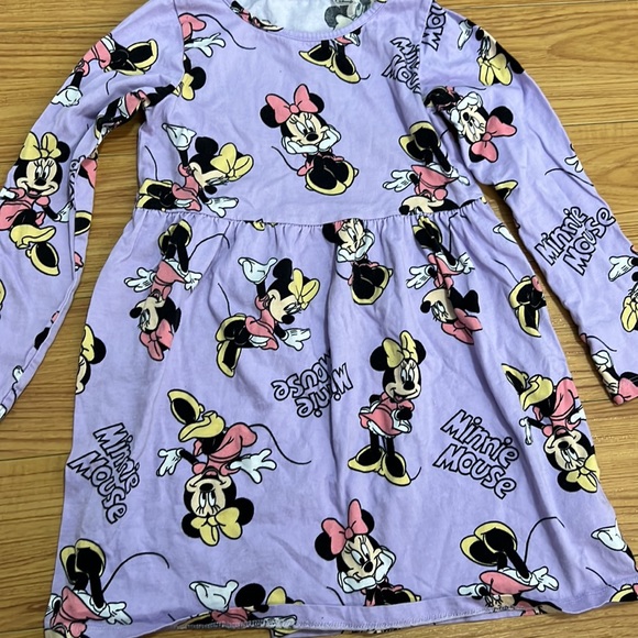 H&M Disney Minnie Mouse Dress - Picture 2 of 4
